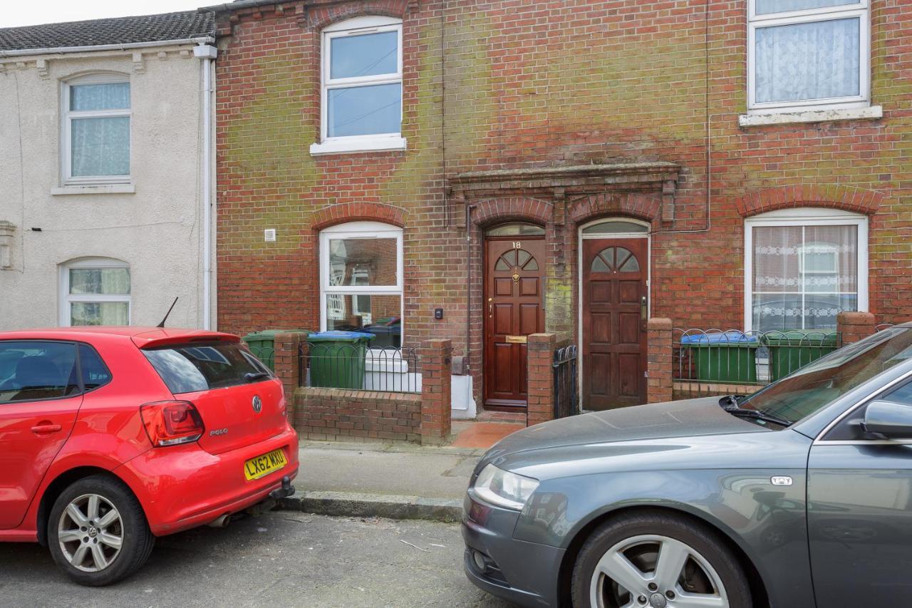 Blackberry - Stylish Self-Contained Flats In Soton City Centre サウサンプトン エクステリア 写真