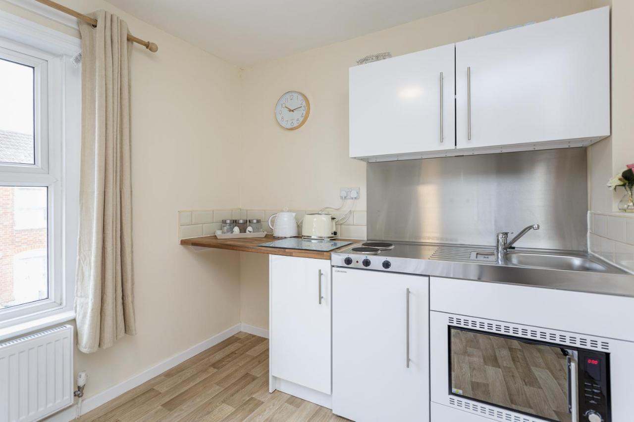 Blackberry - Stylish Self-Contained Flats In Soton City Centre サウサンプトン エクステリア 写真