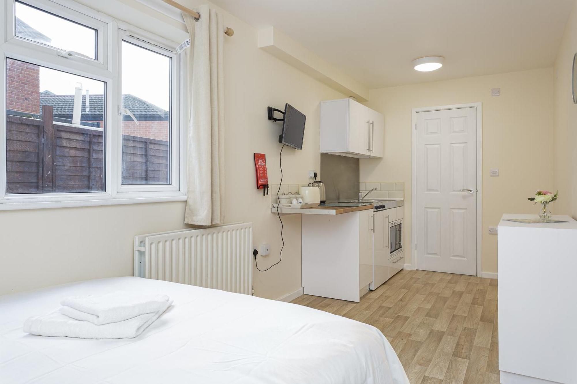 Blackberry - Stylish Self-Contained Flats In Soton City Centre サウサンプトン 部屋 写真