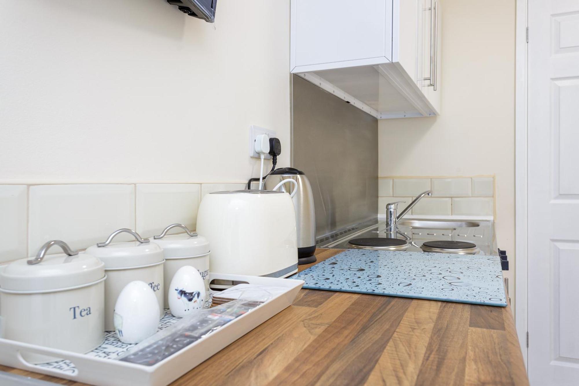 Blackberry - Stylish Self-Contained Flats In Soton City Centre サウサンプトン 部屋 写真