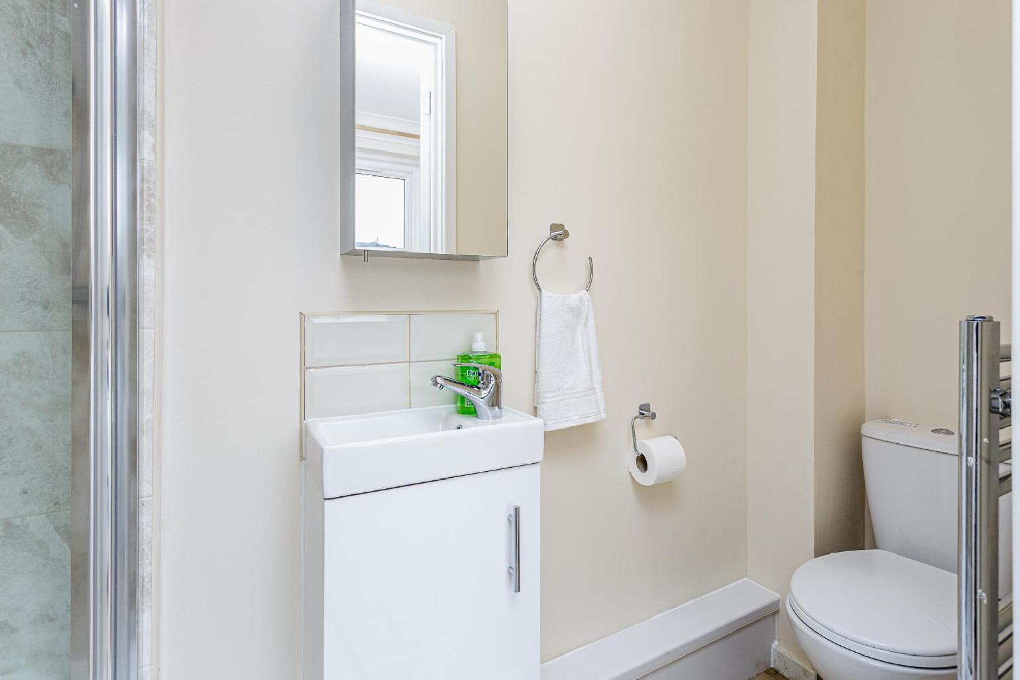 Blackberry - Stylish Self-Contained Flats In Soton City Centre サウサンプトン 部屋 写真